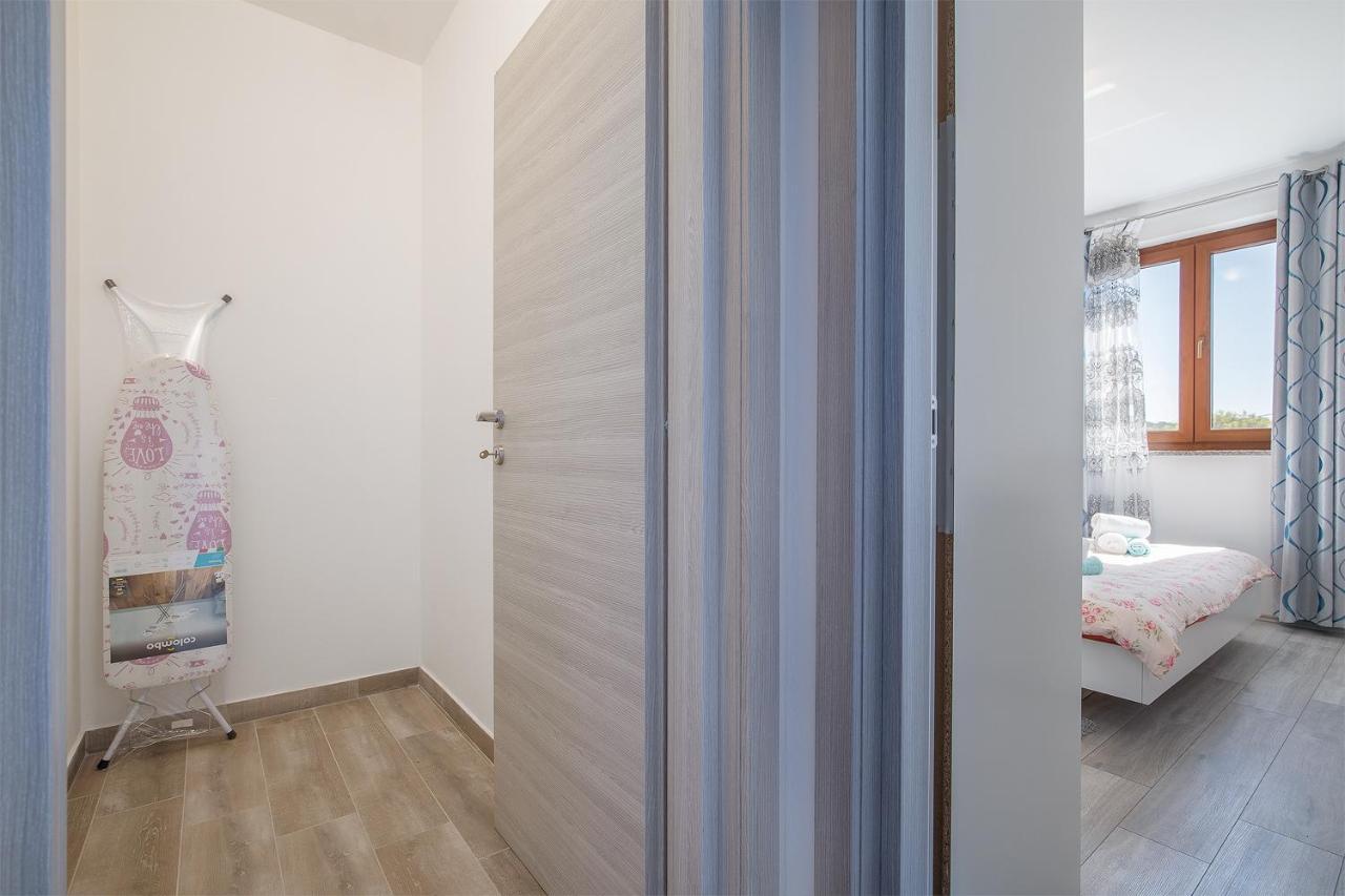 Kaylie Apartment Póla Kültér fotó