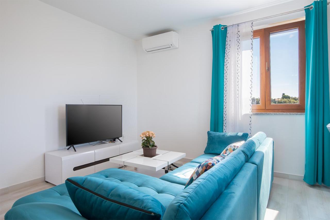 Kaylie Apartment Póla Kültér fotó
